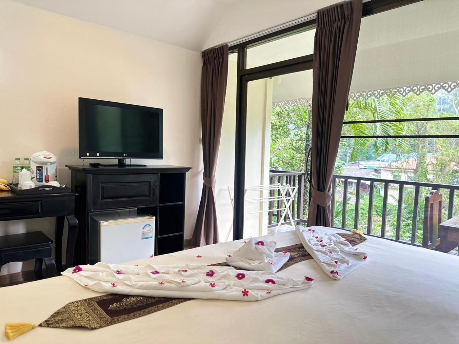 Chang Cliff Resort Koh Chang Buitenkant foto